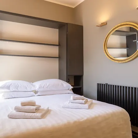 Апартаменты Ponte Vecchio Terrace With Jacuzzi