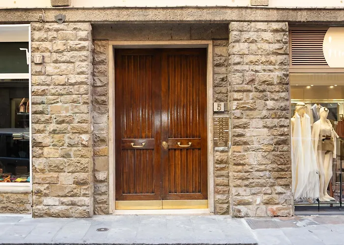 Ponte Vecchio Terrace With Jacuzzi